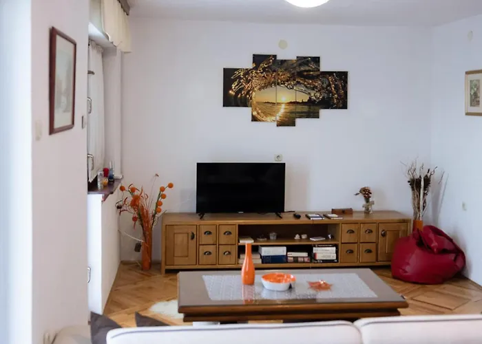 Appartamento Cozy In With Wifi