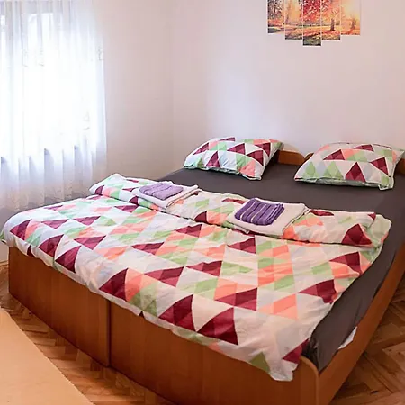 2 Bedroom Cozy In Apartamento